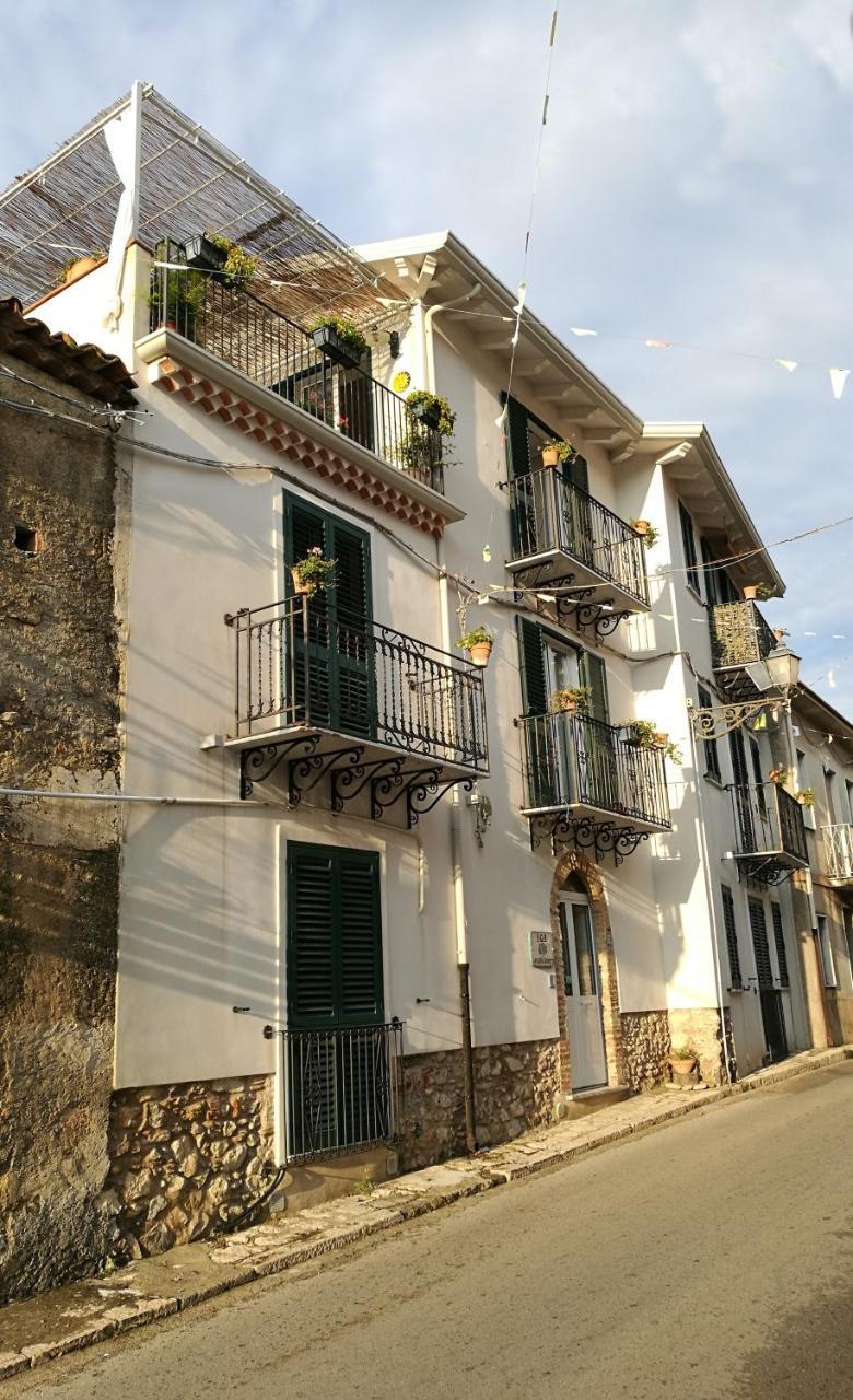 Bed & Breakfast La Via Del Carretto *